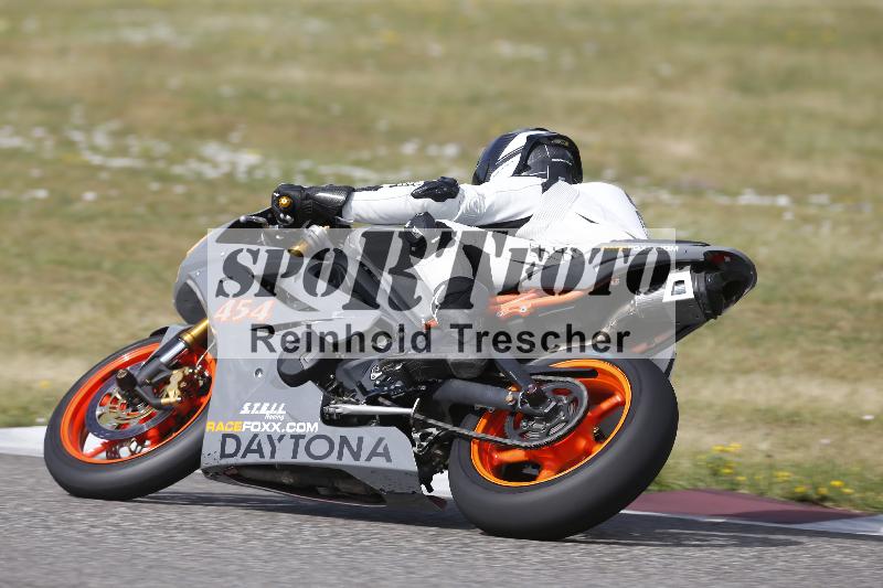 /19 06.06.2026  TZ Motorsport ADR/Gruppe gelb/454
